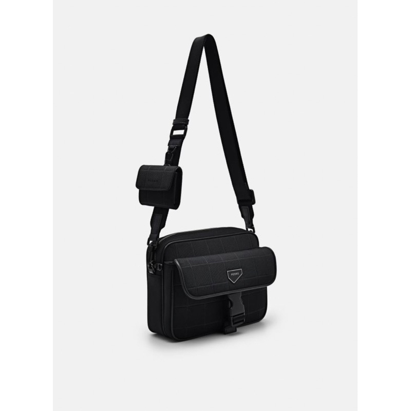 Tas pria selempang pedro original