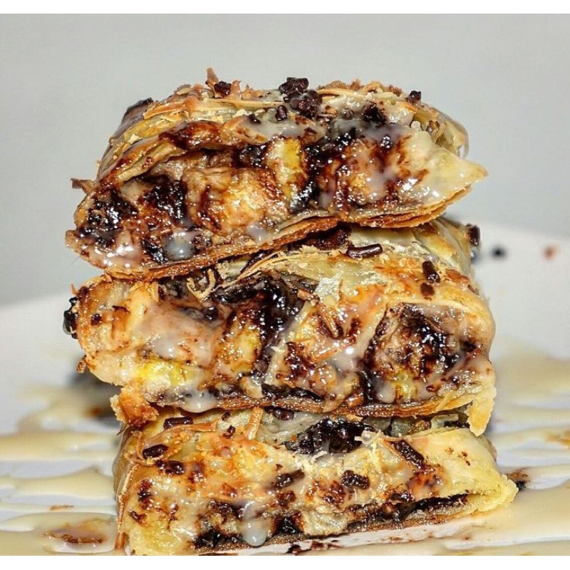 

CHOCOLATE BANANA STRUDEL