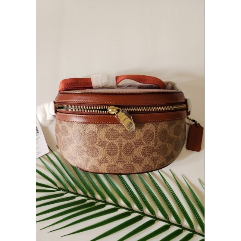 Tas coach belt bag