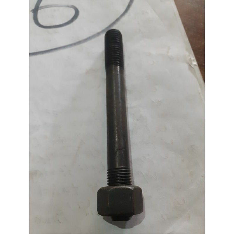 stud cylinder head/baut deksel mesin diesel dong feng R 175A(Baja)