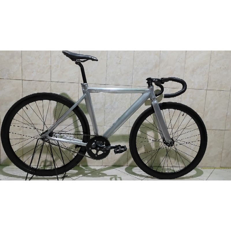 fixie folker size 52 raw