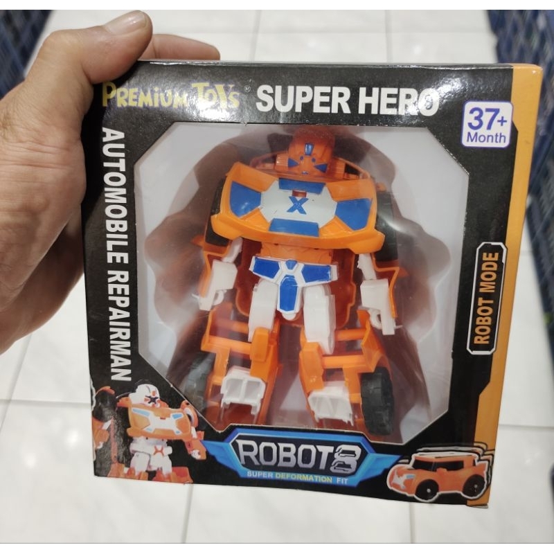 Mainan Robot Dapat Berubah Jadi Mobil