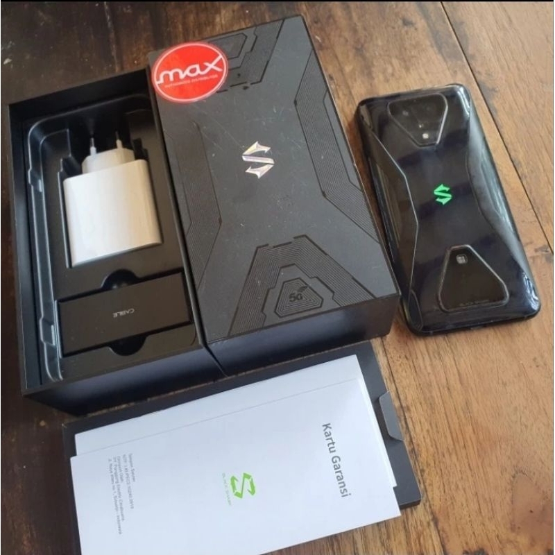 Black Shark 3 RAM 12/256 GB Garansi Indonesia Blackshark 3 HP Game