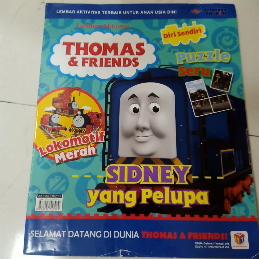 Majalah thomas/buku aktivitas thomas/buku thomas and friends/buku