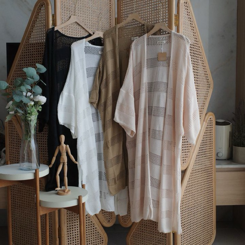 Sanilla outer by oclo.official | outer lace