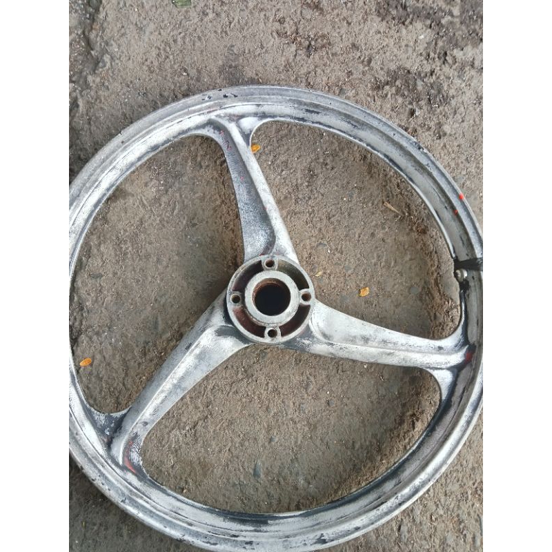 Velg Depan Palang 3 Original Suzuki Piringan Datar/Cekung