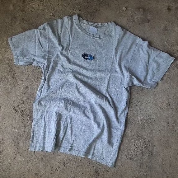 Kaos Nike Center Spell Out Vintage Second