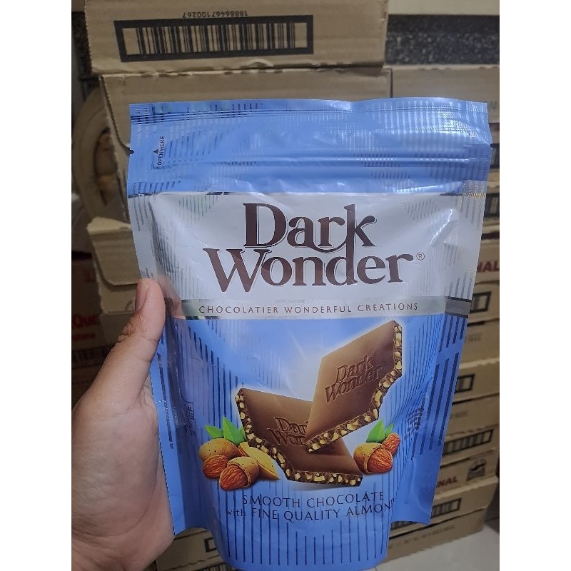 

DARK WONDER CHOCOLATE ALMOND POUCH 10x14gr