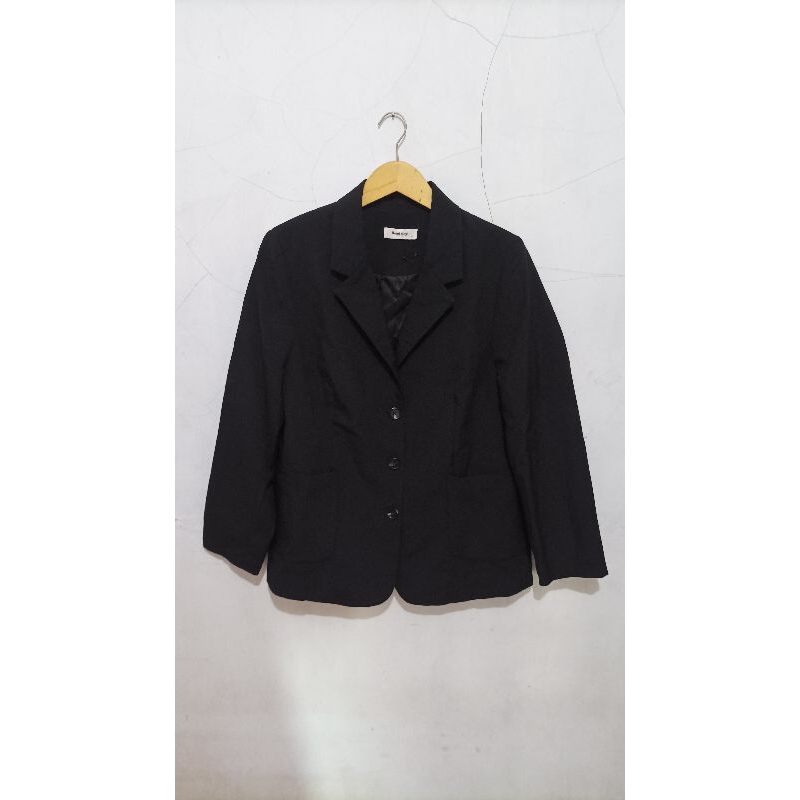 Blazer Wanita Romi Story