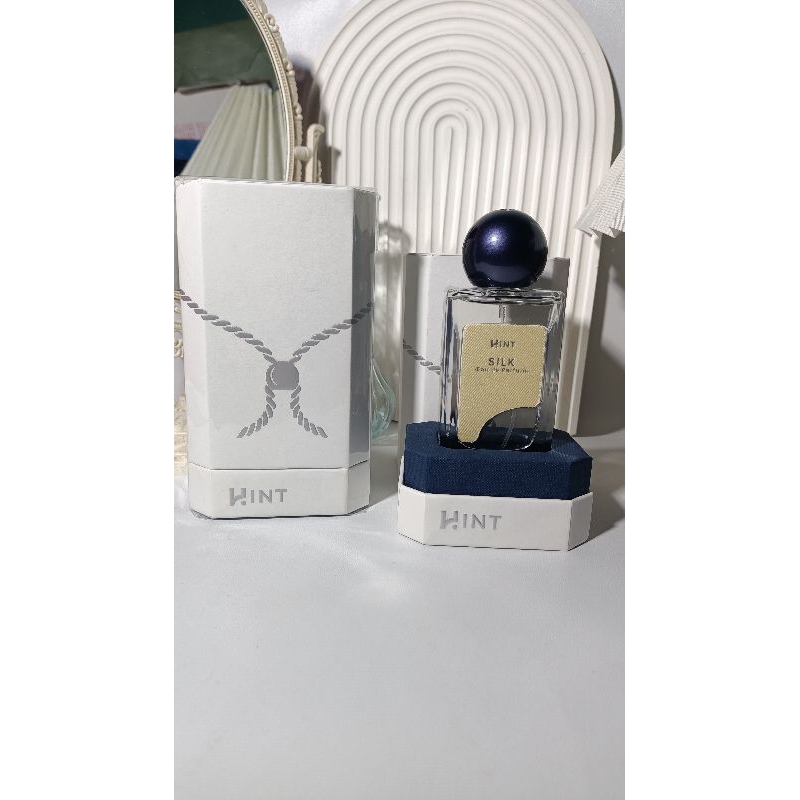 Preloved like NEW HINT Perfume SILK