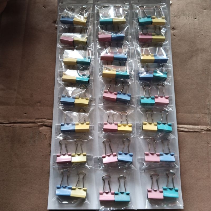 

KLIP KECIL RENTENGAN ISI 24PCS