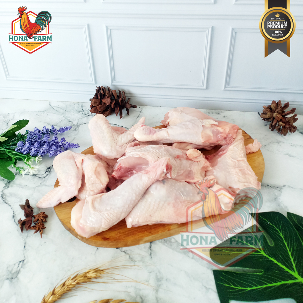 

Hona Farm Ayam Kampung Organik Probiotik 700-799gr (Potong 8)