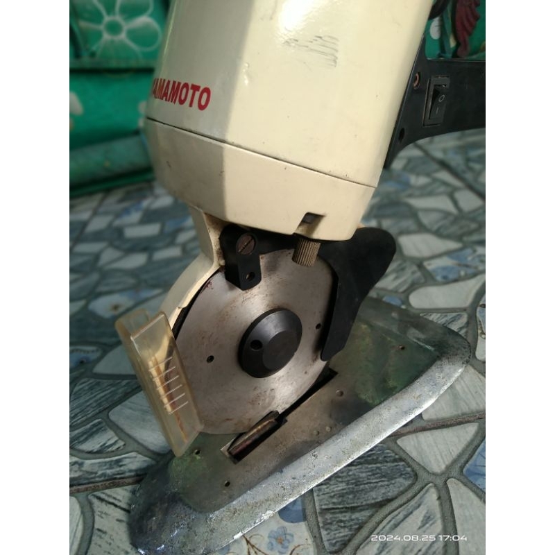 mesin potong bahan kain yamamoto bekas