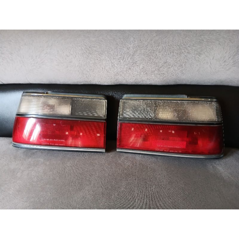 Lampu stop / stop lamp corolla twincam original koito Japan