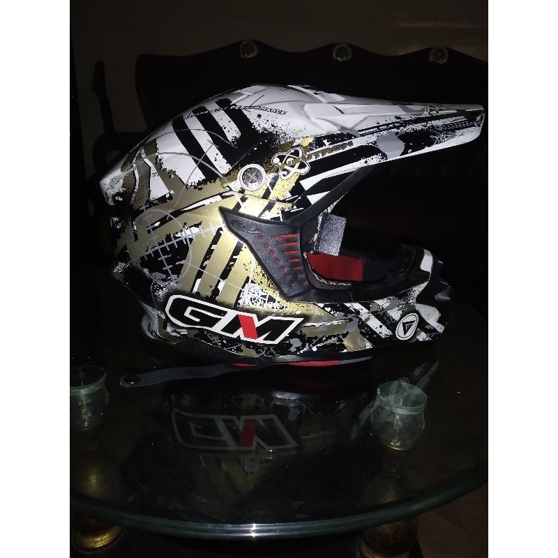 helm moto cross gm
