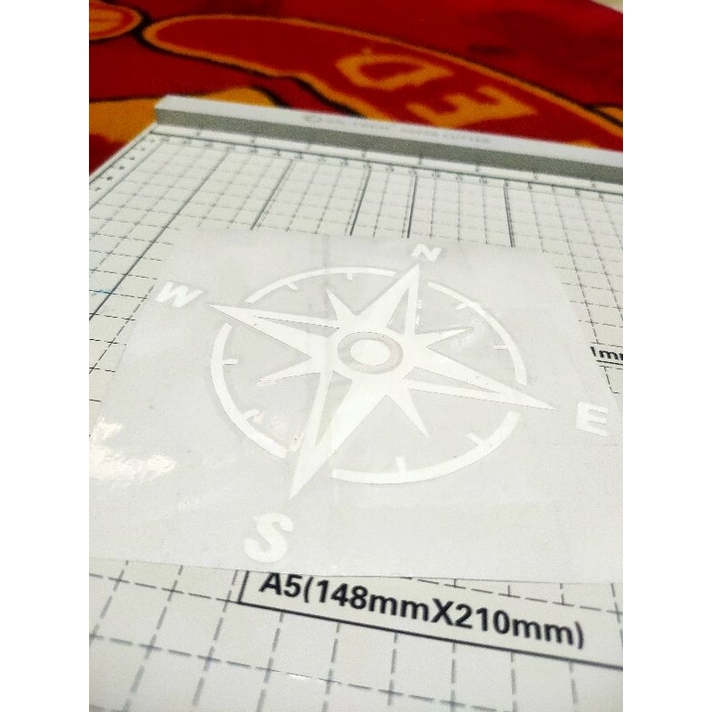 

Stiker Cutting Kompas