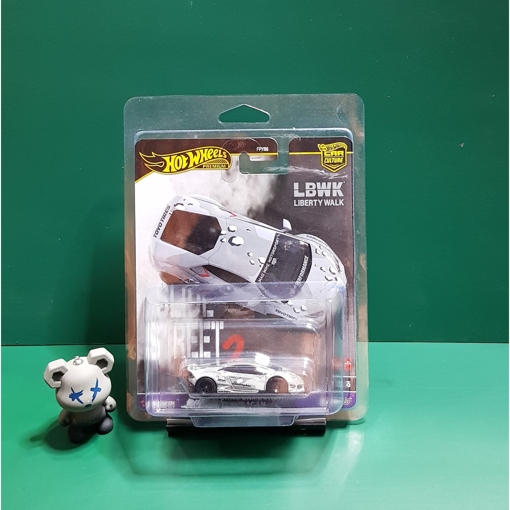 Hotwheels LB works Lamborghini huracan hotwheels slide street 2