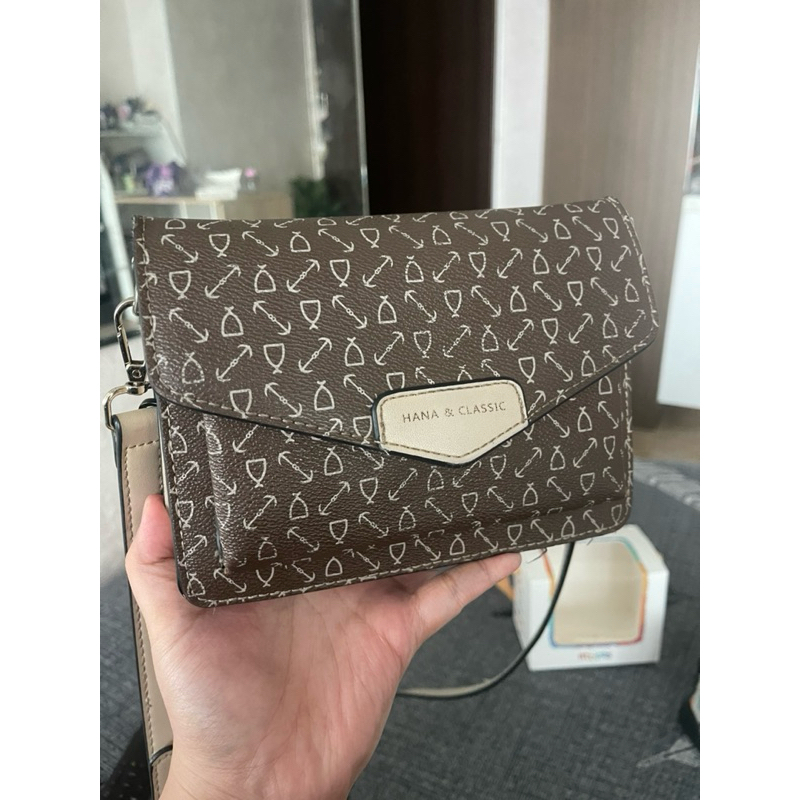 Hana Classic Sling and Handbag Tas Wanita Preloved Ori