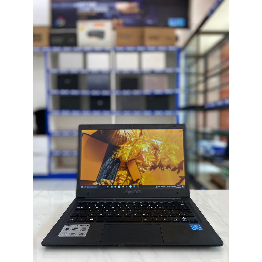 AXIOO MYBOOK 11G INTEL CELERON  N4020 RAM 4 GB SSD 128 GB