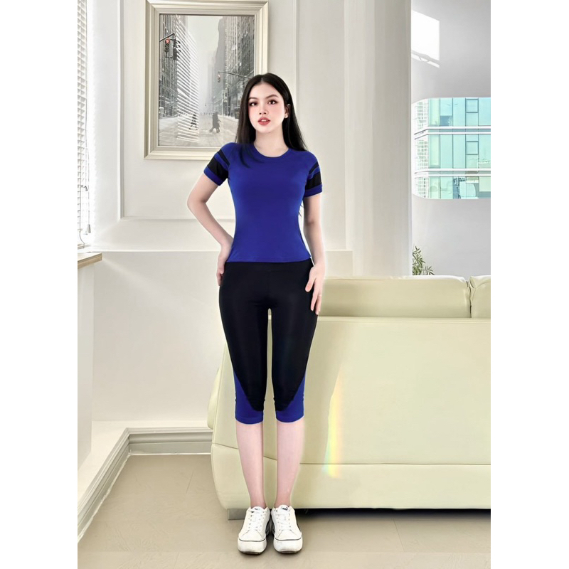 RB setelan olahraga wanita