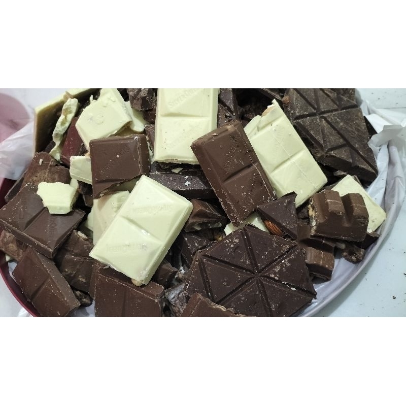 

Stok Terbatas Coklat Patahan Mix