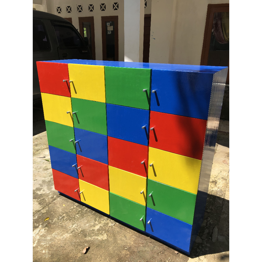 lemari loker kayu, loker warna warni, lemari loker minimalis, loker anak, loker sekolah, loker kanto