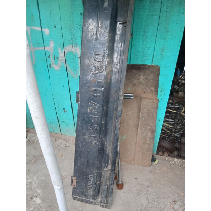 PINTU BELAKANG DAIHATSU GRAN MAX PICK UP
