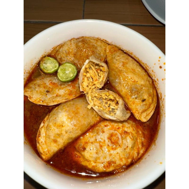 

1 Bungkus Cireng Kuah Ayam Suwir Dapat 5 Pcs Pedas Hotpot