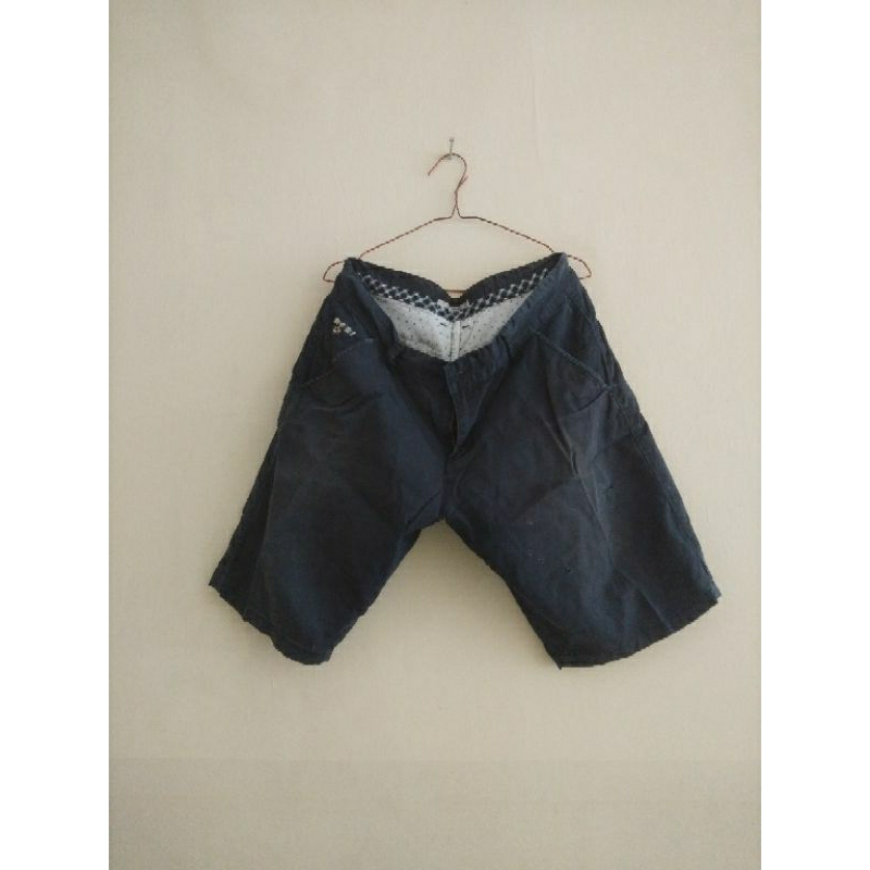 Celana jeans pendek GRAPHITE (IP75)