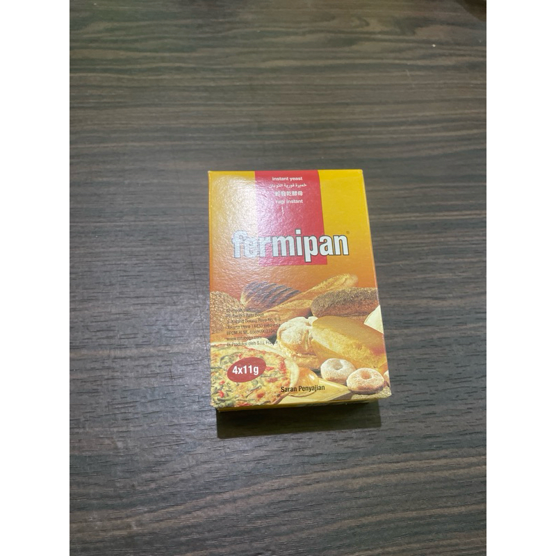 

fermipan instant yeast | ragi instant fermipan kemasan saset 11gr ( per kotak) isi 4x11gr