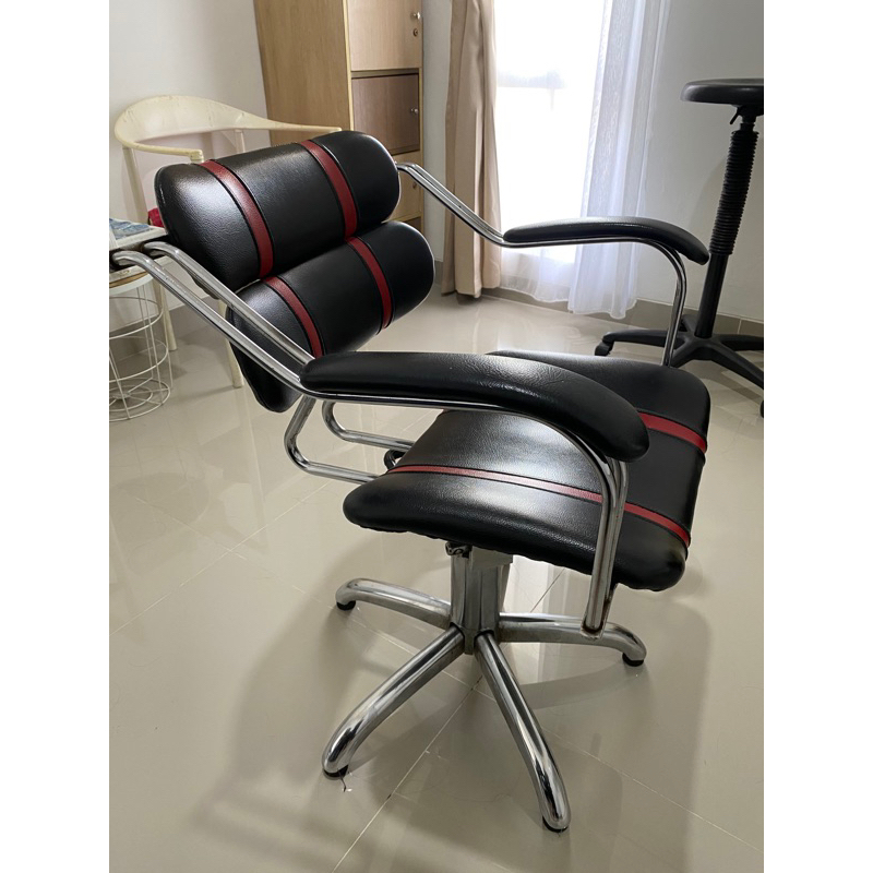 Dijual Kursi Salon Hidrolik Second Mulus