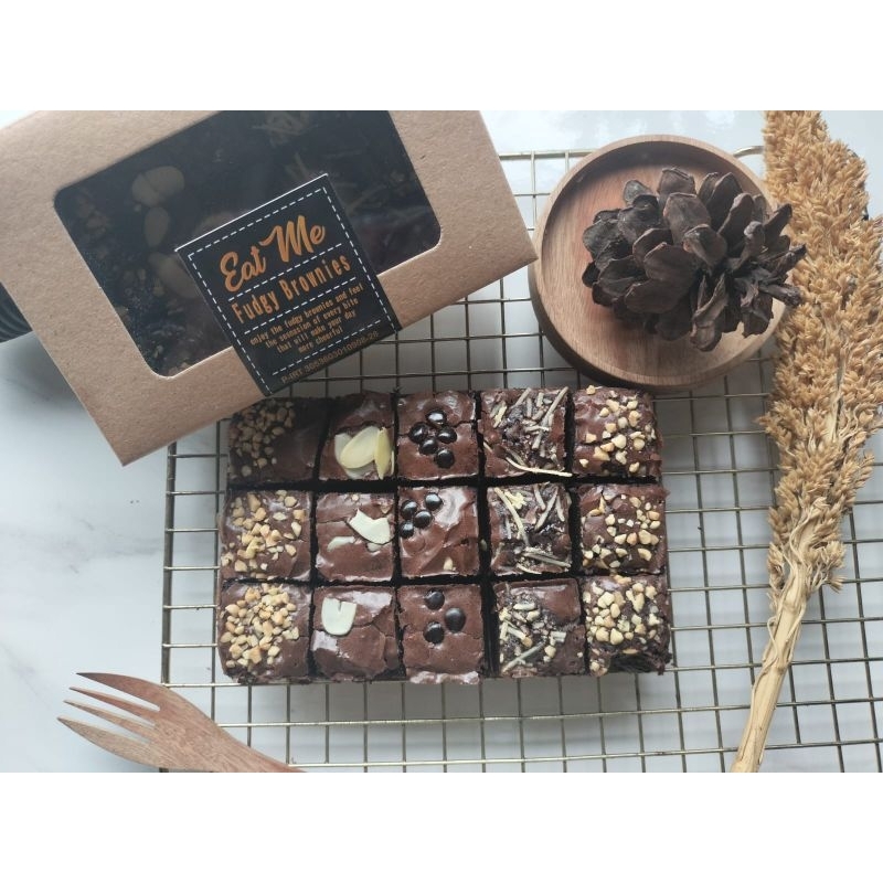 

Fudgy brownies | lekker holand | pie brownies mini BEST SELLER