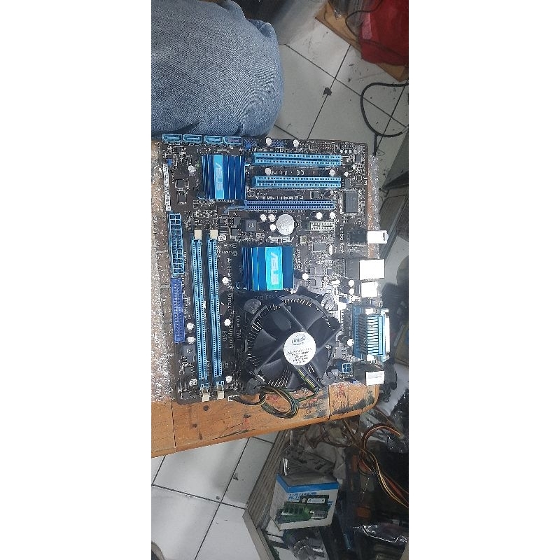 mainboard G41 asus/gigabyte second normal
