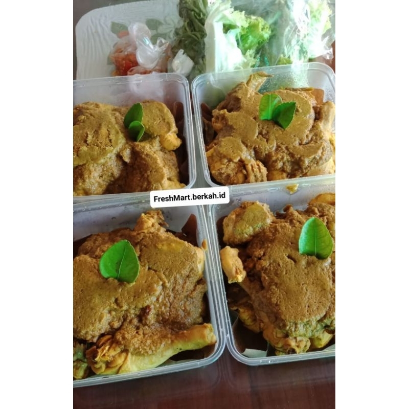 

Ayam Goreng Aroma bumbu medok + SAMBEL JOS