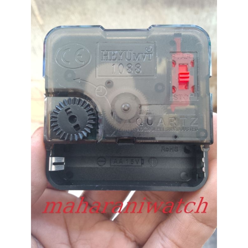 mesin jam dinding HEYU 1088 ON OFF quartz