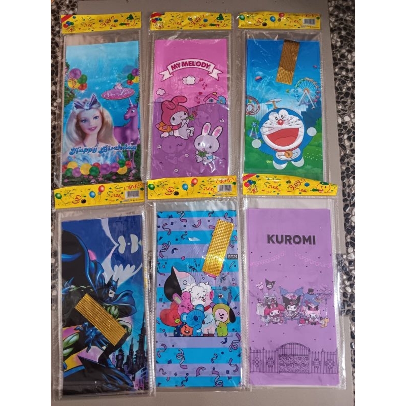 

Plastik snack sparasi karakter disney/plastik snack ukuran kecil