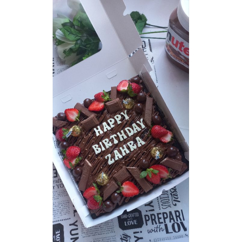 

Fudgy Brownies/Brownies Ulang Tahun (HANYA BISA PENGIRIMAN INSTAN)