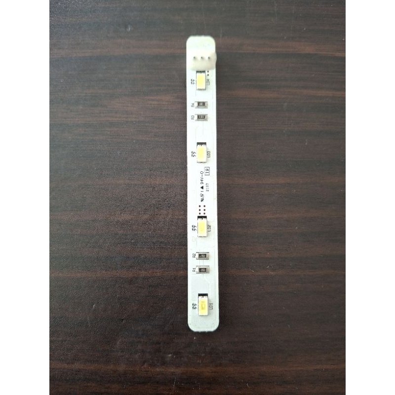 lampu LED kulkas LG EAV63613203