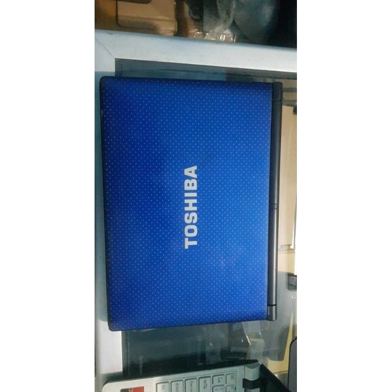 Notebook Toshiba murah meriah Ram 4gb