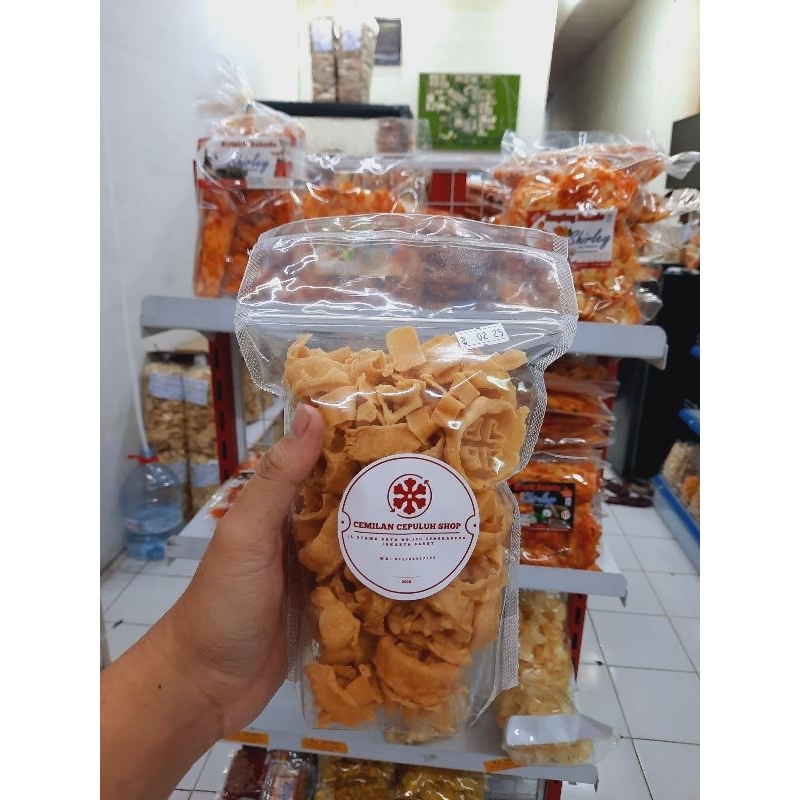

keripik kembang goyang gurih renyah dan legit