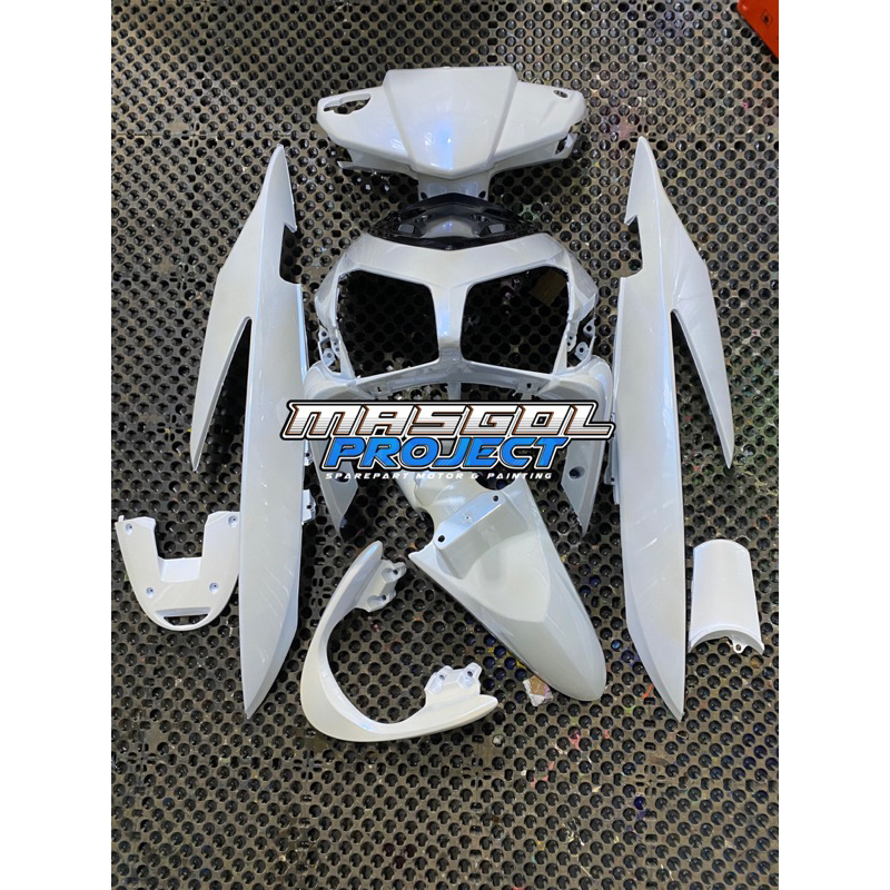 Full body halus Vario 110 Karbu putih lembayung biru