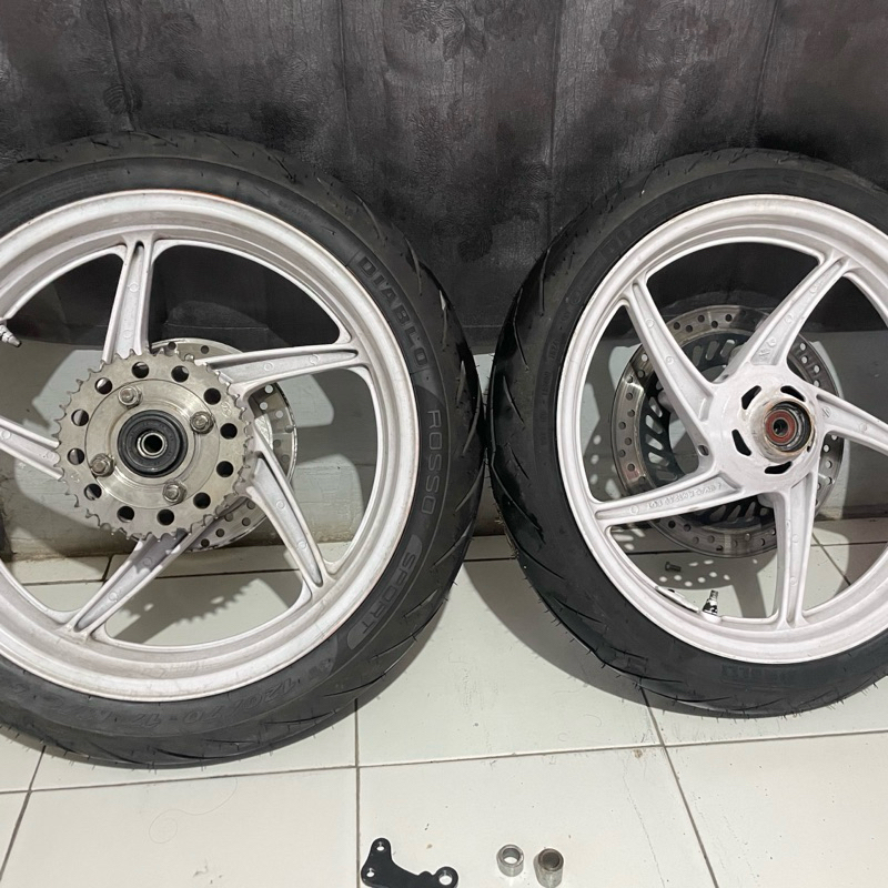 velg cbr old k45 pnp ninja 150 rr / r / ss