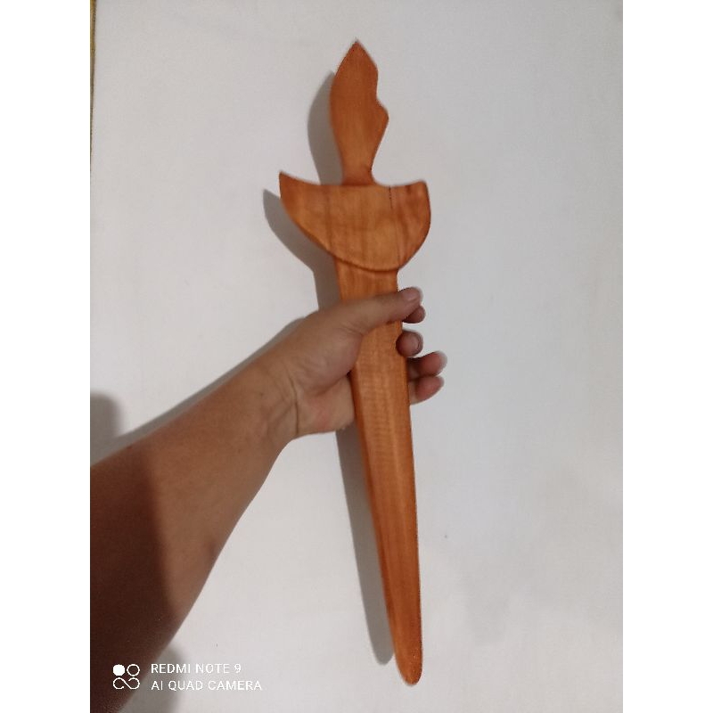 KERIS MANTEN - KERIS SOLO - KERIS MATARAM - KERIS MAINAN - KERIS KAYU - KERIS KOLEKSI - KERIS PERAGA