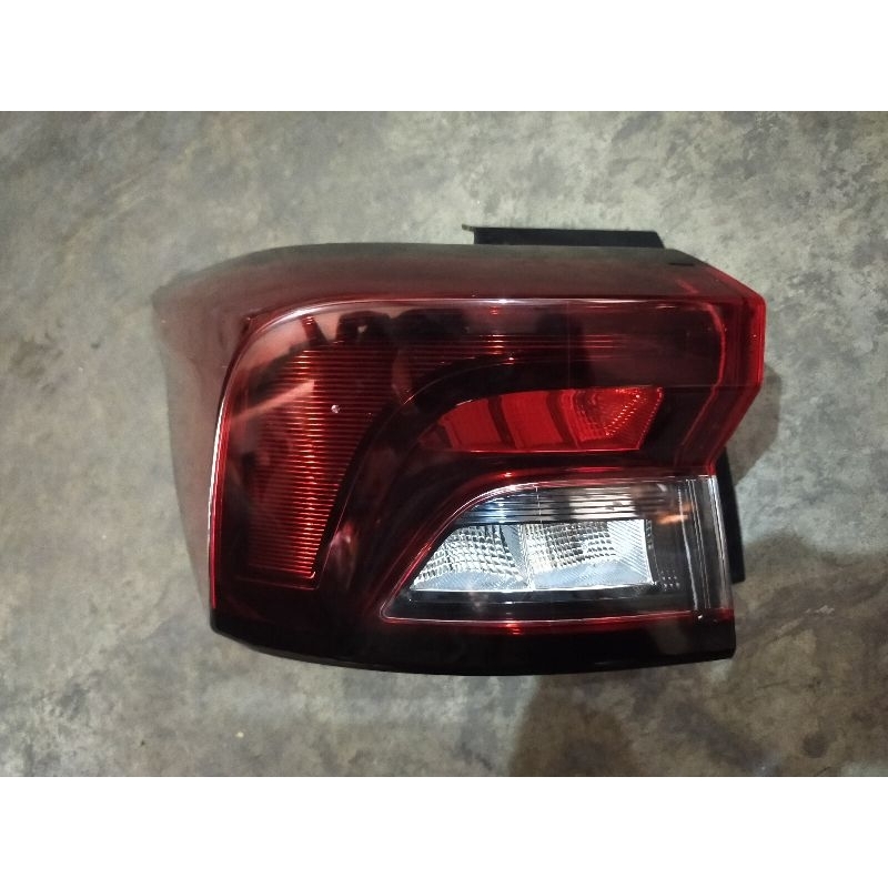 stoplamp Avanza 2022 2023 Type E original