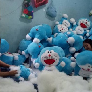 Boneka doraemon jumbo 65cm xxl bahan yelvo impor