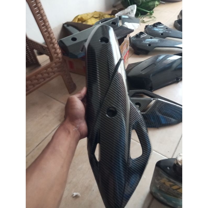 tameng knalpot pcx 150 karbon