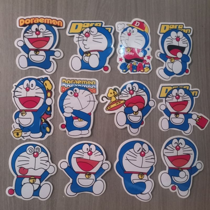 

STIKER DORAEMON VINYL UKURAN KECIL