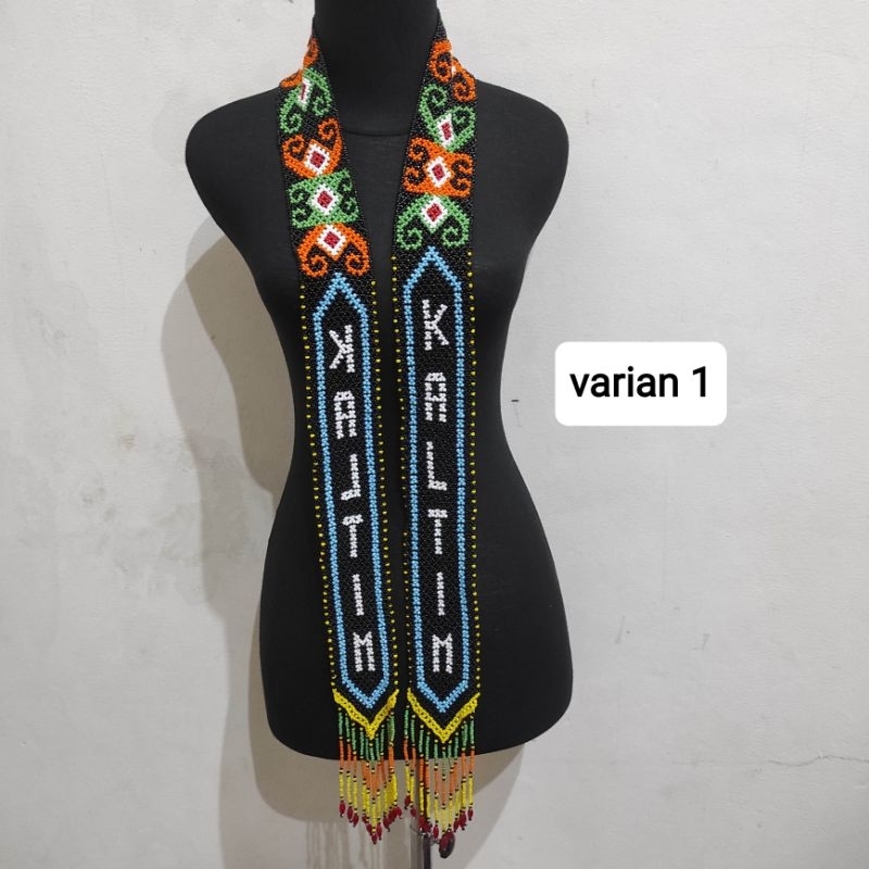 Syal Manik Dayak Kaltim