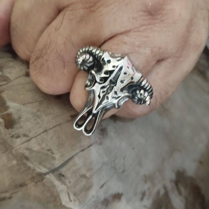Cincin Pria Stainless steel 316L Tengkorak Kepala Kambing.