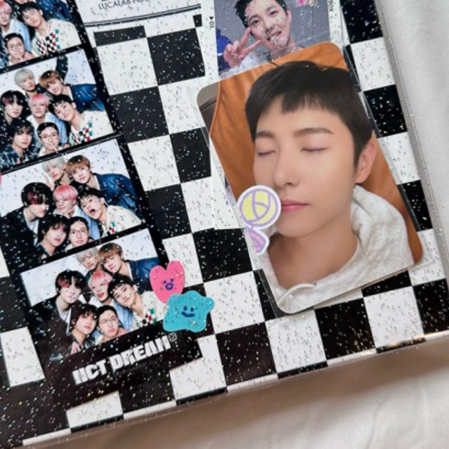 Renjun photocard holder keyring sanrio nct dream